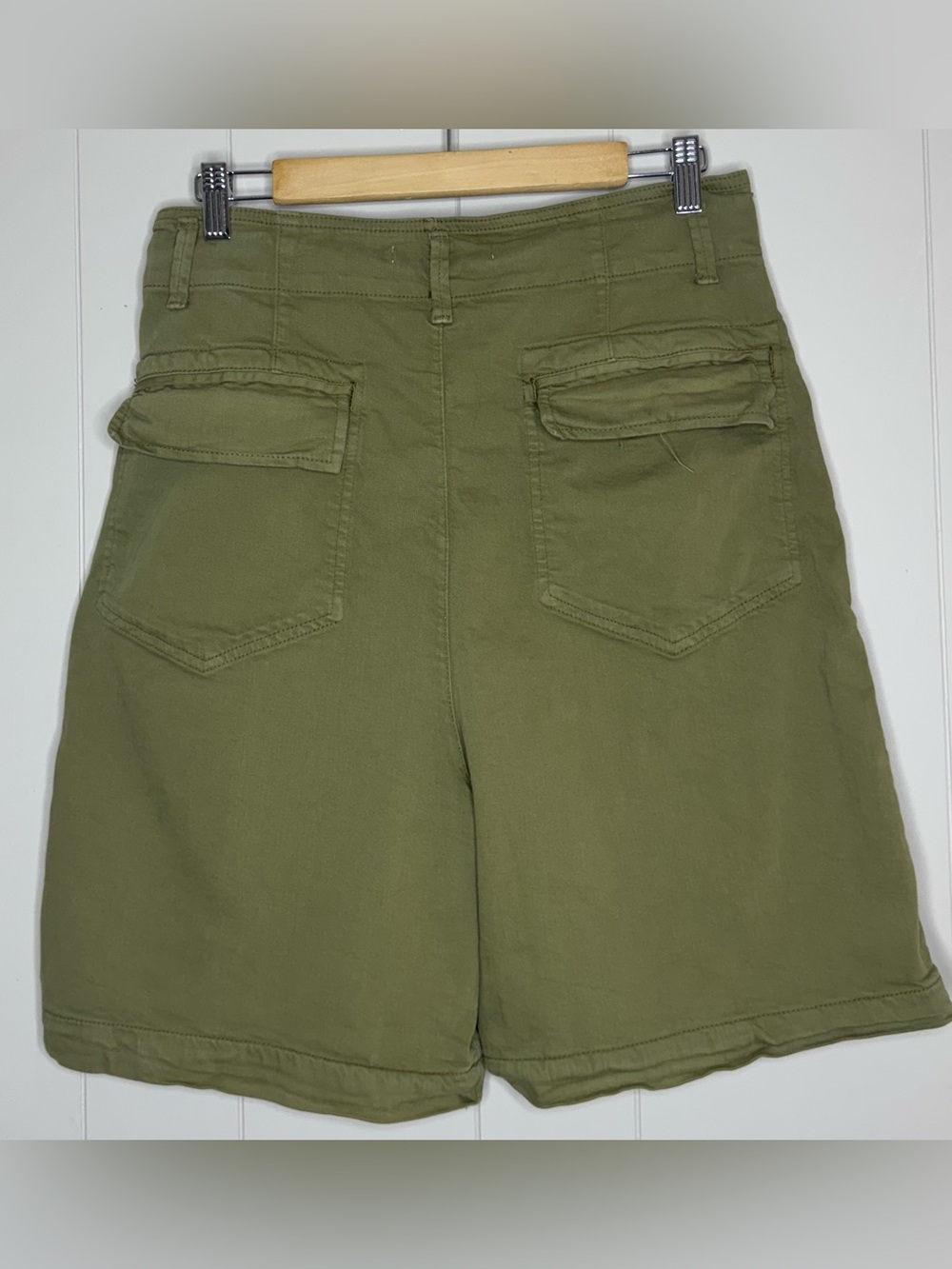 Zara High-Waist Belted Asymmetric Snap Utility Bermuda Shorts Womens Medium - Picture 4 of 9